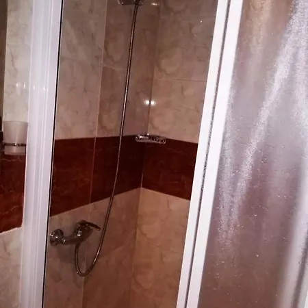 Studio Moni Apartman *